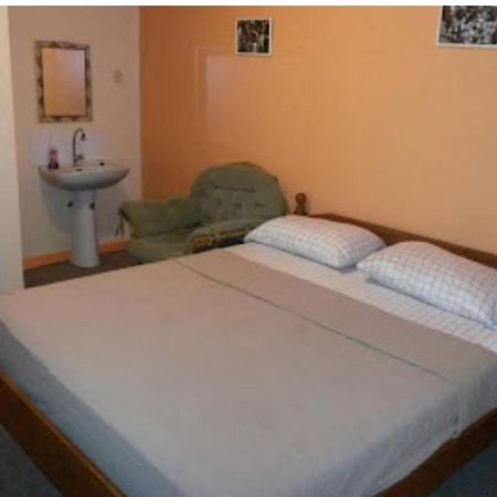 Guesthouse Albergoalberga Paramaribo Eksteriør bilde