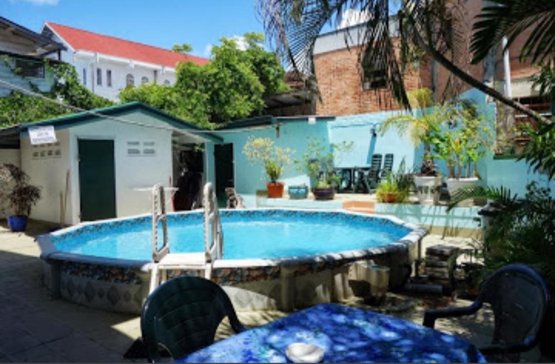 Guesthouse Albergoalberga Paramaribo Eksteriør bilde